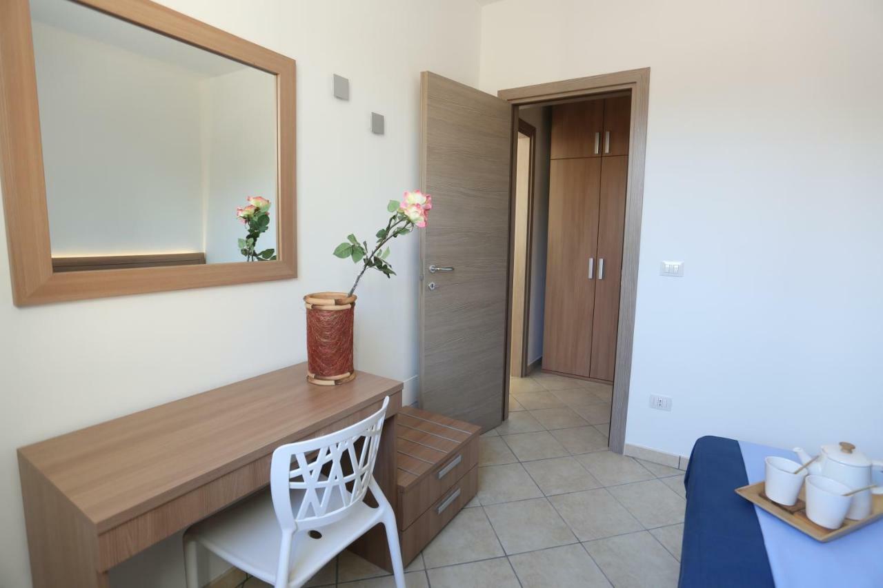 Il Giardino Degli Aromi Bed & Breakfast Cerfignano ภายนอก รูปภาพ