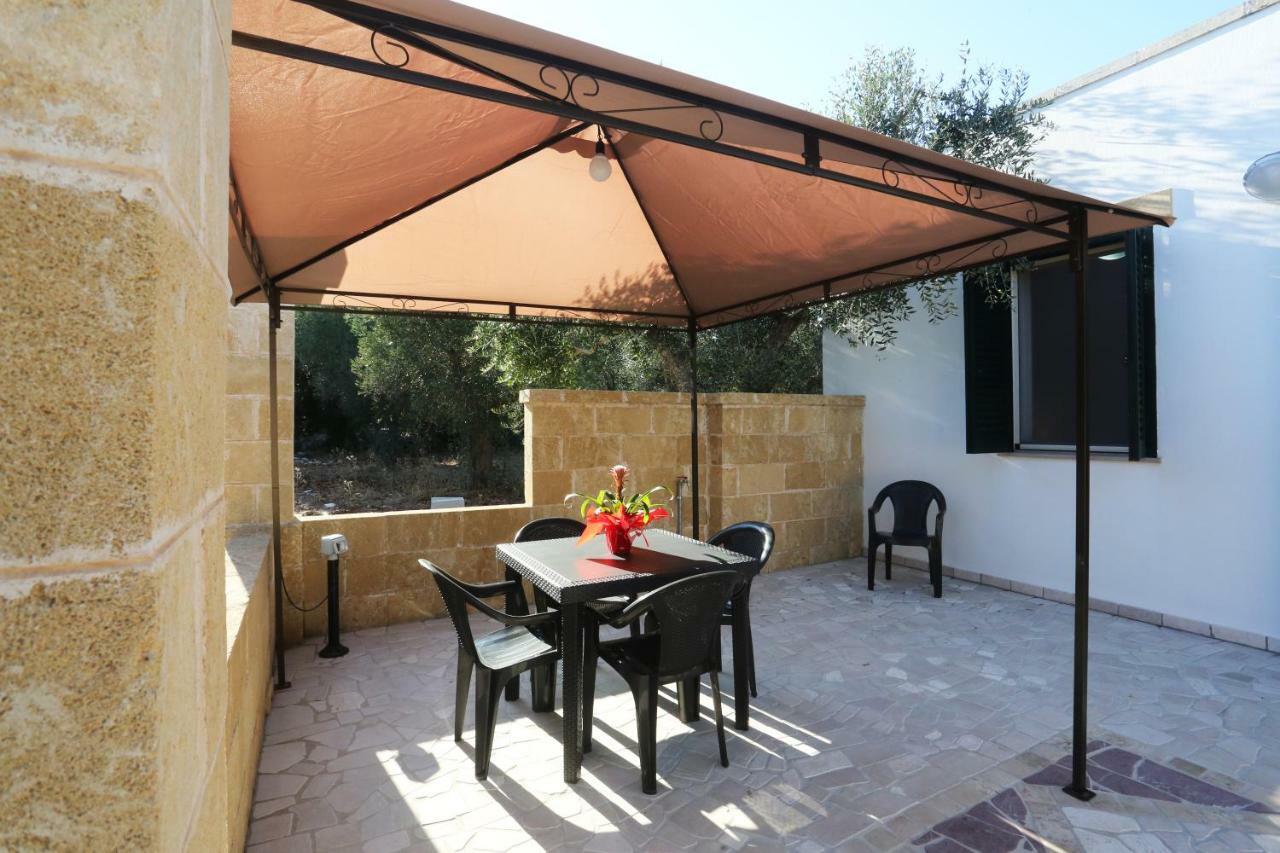 Il Giardino Degli Aromi Bed & Breakfast Cerfignano ภายนอก รูปภาพ